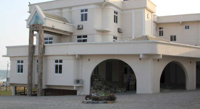 Oceanic Resort