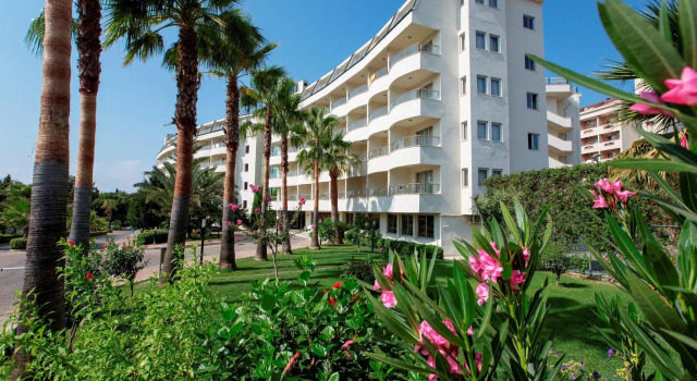 Utopia Beach Club