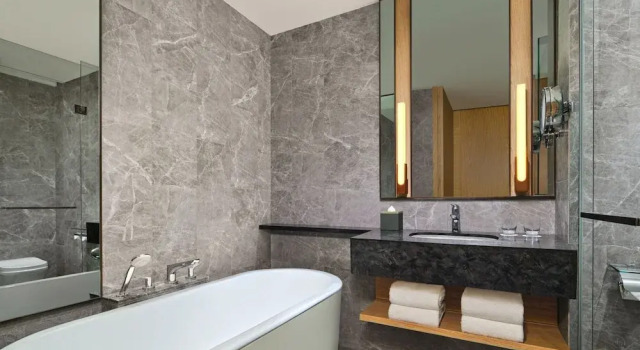Номер Deluxe Sheraton Kuching Hotel