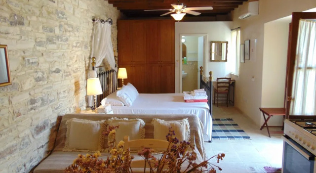 Студия Charalambos Holiday Cottage