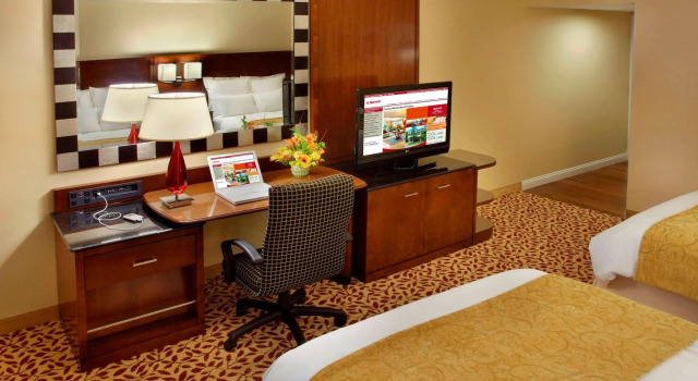 Четырёхместный номер Standard Trumbull Marriott Shelton
