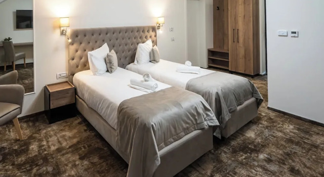 Двухместный номер Standard ALIVE HOTEL