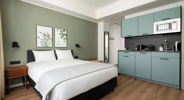 Limehome Athens Geraniou, Забронировать Апарт-отель Апарт-отели Афины, рядом с Музей нумизматики, Апарт-отель