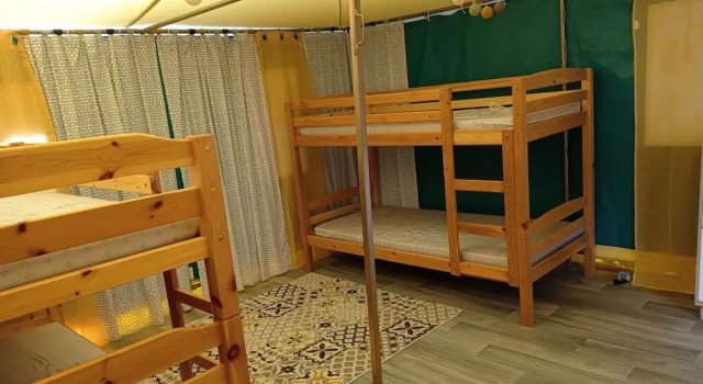 Camping L'Abri-Cotier, Rezerwuj Pole kempingowe  