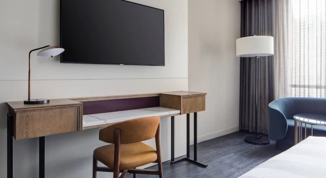 Двухместный полулюкс с видом на город Marriott Dallas Uptown