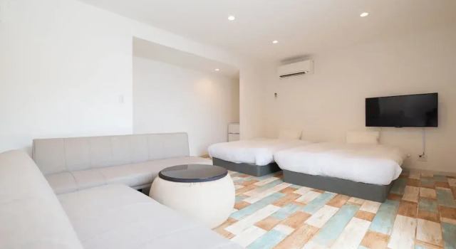 Kawazu Beach House Blue Moon, Boek Hotel Hotels in Tokai met parkeren, Parkeren