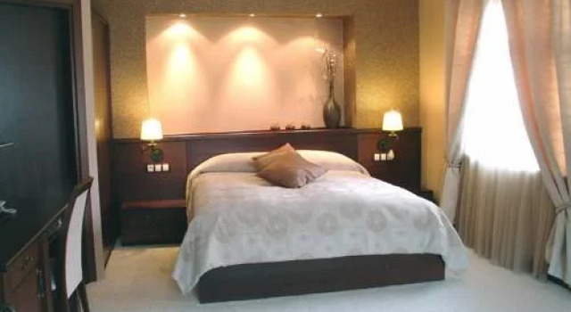 Club Hotel Varosha, Boek Hotel Blagoevgrad Blagoëvgrad