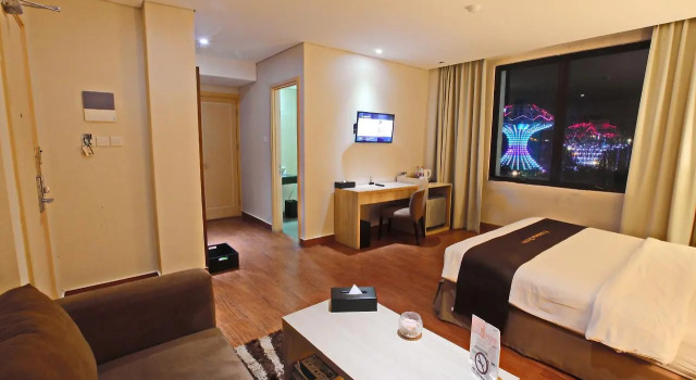 Padjadjaran Suites Resort and Convention Hotel, Book Ferieresort 4-stjernede hoteller i Sawah, 4*