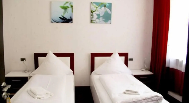 Guest House Vip, Prenota Affittacamere Hotel a Samckhe Javakheti con parcheggio, Parcheggio