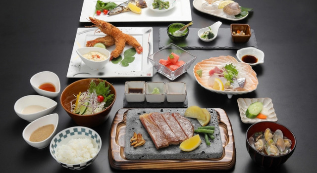 Pleasant Hyuga, Prenota Hotel Hotel a Kyushu con parcheggio, Parcheggio