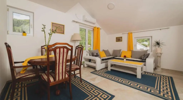 Апартаменты с видом на море Apartments KOVAC