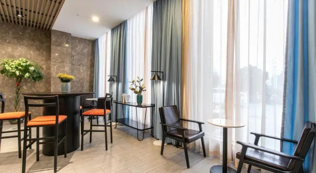 Jinjiang Inn Select (Suzhou Wuzhong Wanda Xinjiaqiao Metro Station), Book Hotel Hoteller i Suzhou med parkering, Parkering