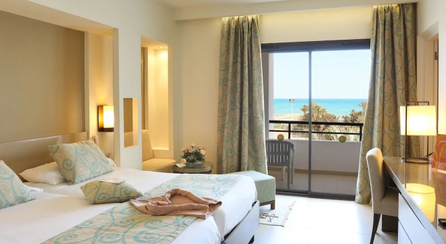 Одноместный номер Standard с балконом Club Palm Azur Families and Couples