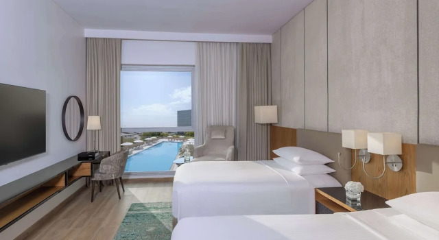 Twin room with city view Hyatt Regency Oryx Doha