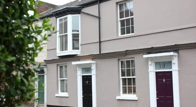 107 Nunnery Lane - a House of York holiday home, Забронировать Дом для отпуска Виллы Йорка, рядом с Церковь Св. Олафа, Вилла