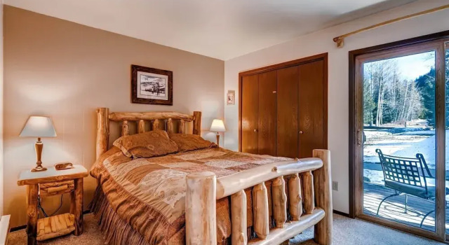 1 Bedroom Condo in Keystone - West Keystone, Забронировать Апартаменты/квартира Отели Кистон с бассейном, Бассейн