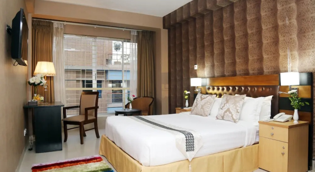 Suite Civic Inn Hotel