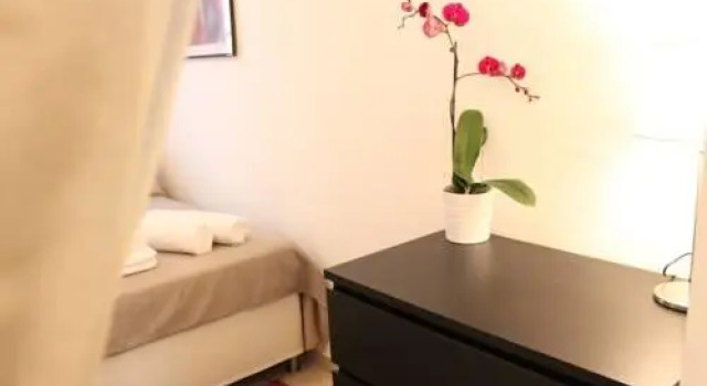 Maison Yassi Piazza del Popolo, Забронировать Отель Фламинио , рядом с Площадь Фламинио