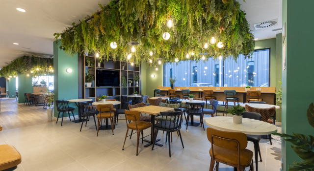Travelodge Bilbao Sestao, Rezerwuj Hotel Hotele w Baskonia z parkingiem, Parking