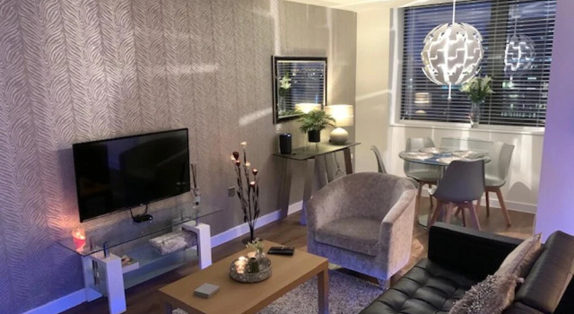 Amazing 5 Star Baltic Apartment, Varaa Huoneisto Asunnot kohteessa Merseyside, Huoneisto