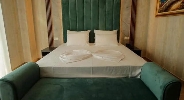 Двухместный номер Standard с балконом и с видом на море Hotel Rozafa BLU