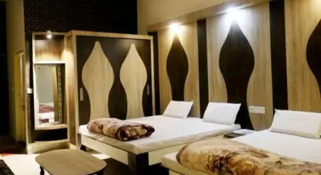 Hotel G K Jain, Забронировать Отель Гуна штат Мадхья-Прадеш