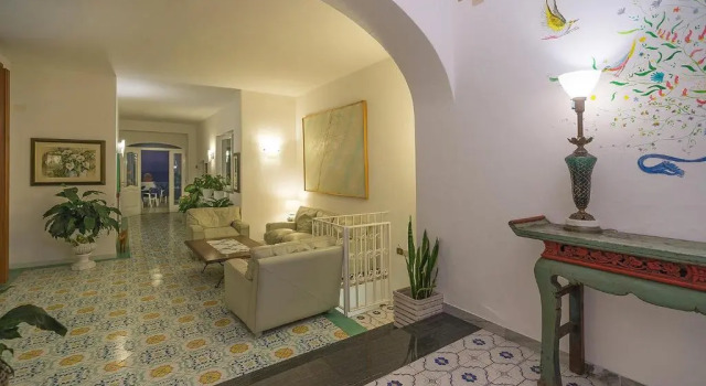 Hotel Villa Maria, Забронировать Вилла Серрара Кампания