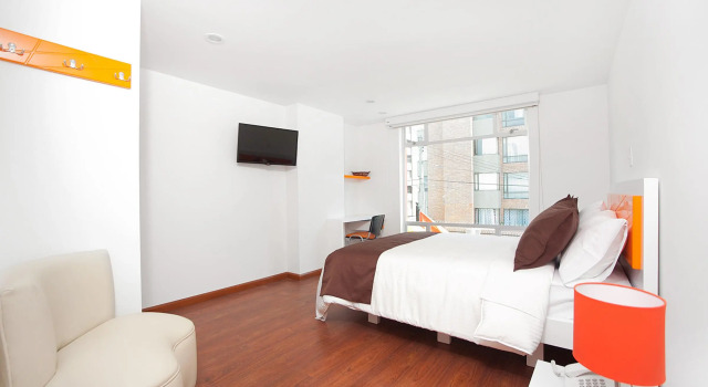 Hotel Castellana 100