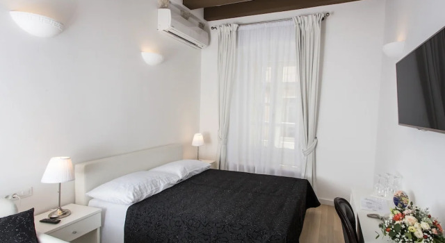 Номер Classic Klarisa Palace Rooms