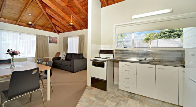 Апартаменты Standard Takapuna Motor Lodge