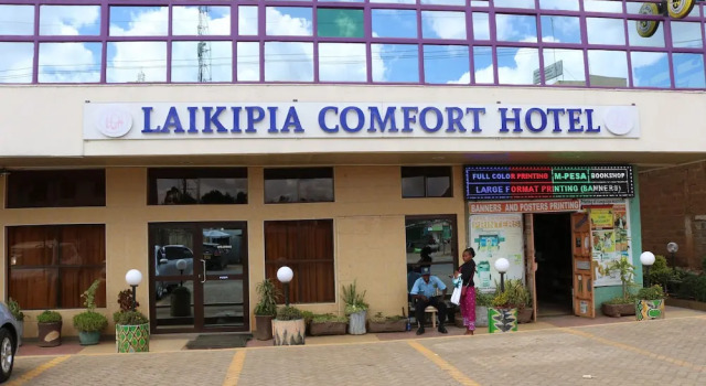 Laikipia Comfort Hotel, Varaa Hotelli Hotellit Laikipia pysäköinnillä, Pysäköinti