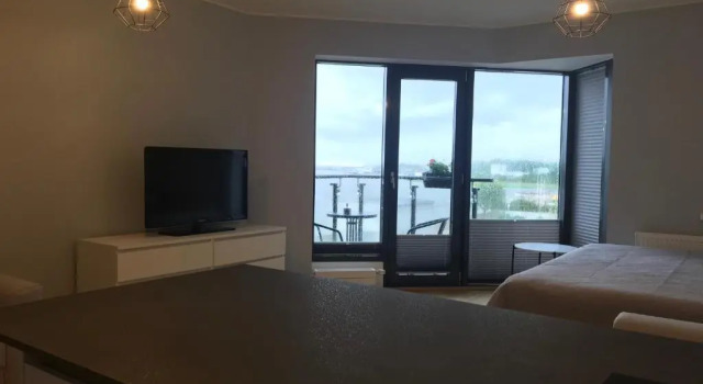 Apartment24 Yacht Club View, Book Lejlighed Hoteller i Pärnumaa med parkering, Parkering