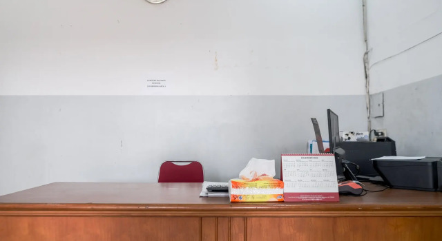 Djaboerigin Mongonsidi Guest House RedPartner, Rezerwuj Pensjonat Medan Sumatra