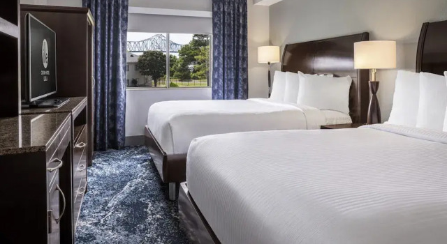 Четырёхместный номер Luxury Isle Casino Hotel Lula, A Caesars Destination