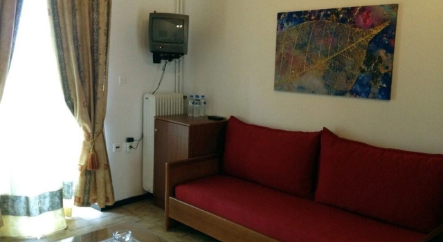 Gythion Traditional Hotel, Buchen Sie Hotel Gythio 