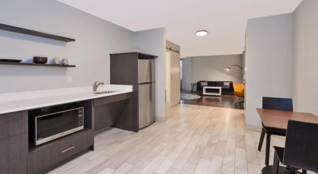 Люкс Hotel Indigo Rochester - Mayo Clinic Area by IHG