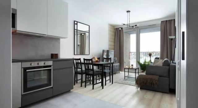 Elite Apartments Loft| fitness   &  with balcony | CENTER, Varaa Huoneisto Hotellit Pommeri pysäköinnillä, Pysäköinti