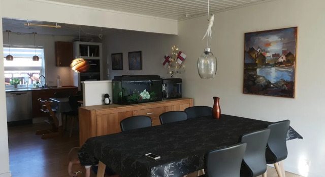 Апартаменты Rose Cottage 102m2 Tórshavn with Parking