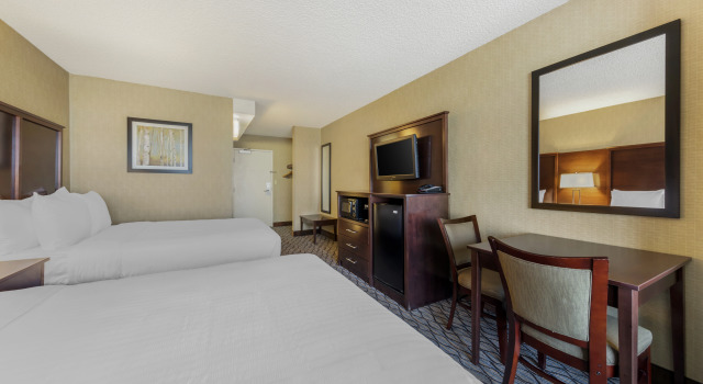 Clarion Hotel Anaheim Resort