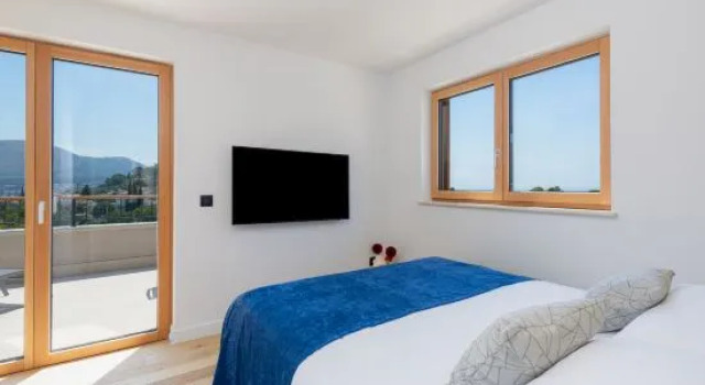 Люкс с 3 комнатами с видом на море Casa Laurea