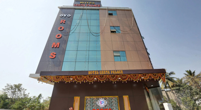 Fabexpress Geeta Palace, Забронировать Отель Отели Нави-Мумбай 3 звезды, рядом с DY Patil Cricket Stadium, 3*