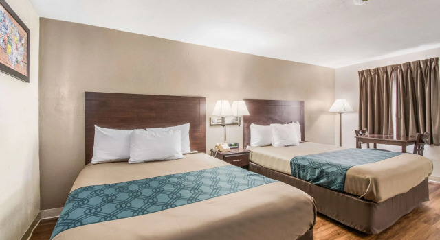 Четырёхместный номер Standard Econo Lodge Mechanicsburg - Harrisburg West