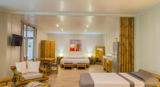Hotel Plaza Yara, Prenota Hotel Quepos Puntarenas