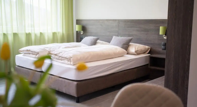 Affaires triple chambre eee Hotel Liezen