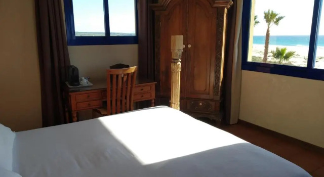 Полулюкс с видом на море Beach Hotel Dos Mares