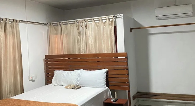 Номер Executive E-Town City Guest House