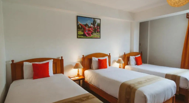 Семейный номер Standard Hotel Monasterio San Pedro