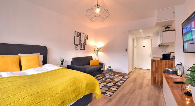Lux Apartment, Забронировать Апартаменты/квартира Апартаменты Торремолинос, рядом с Парафия Архангела Михаила, Апартаменты/квартира