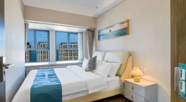 Люкс с 2 комнатами с видом на море Hanmi  Hotel (Dalian Venice Water City Gangdong 5th Street)