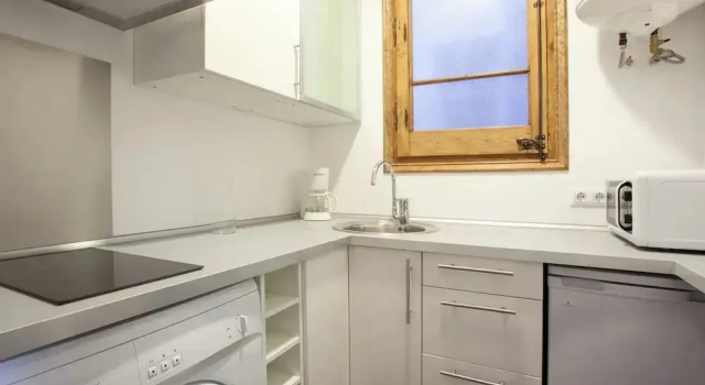 Ideal family Apartment by Sagrada Familia with balcony and wifi, Забронировать Апартаменты/квартира Апартаменты Барселоны, рядом с Железнодорожный вокзал Пасео-де-Грасиа, Апартаменты/квартира
